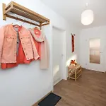 Bernstein Kamin 250 M Apartment